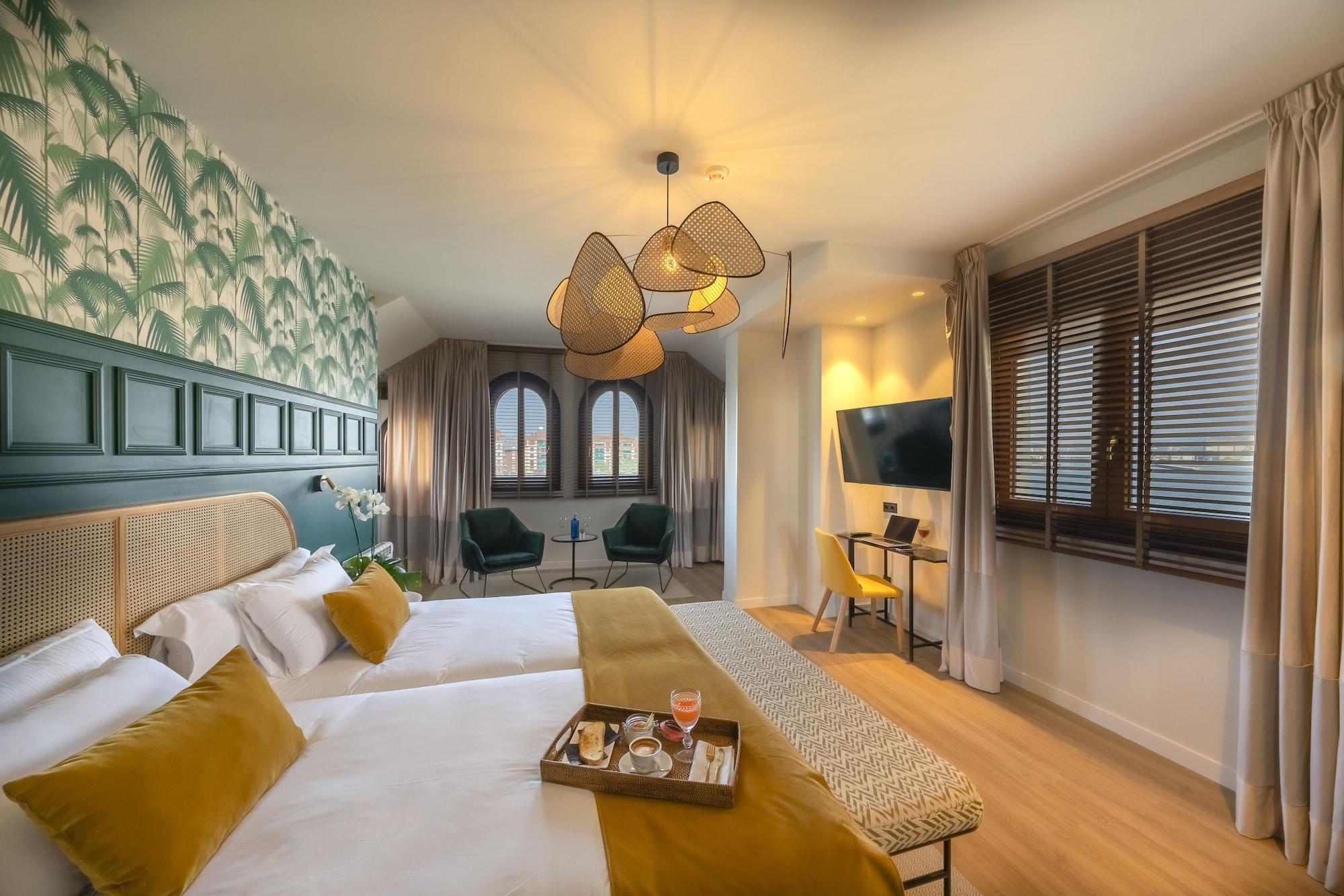 Puente Colgante Boutique Hotel 4*